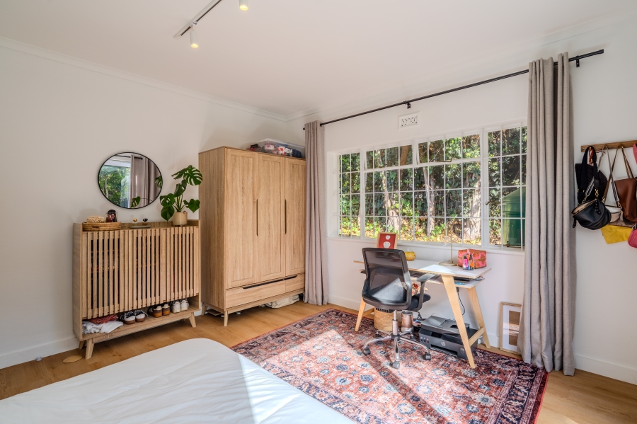 7 Bedroom Property for Sale in Rondebosch Western Cape